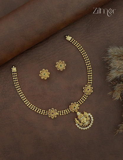 Shanku Chakra Perumal Pendant Antique Necklace & Earrings Set- KA1012380