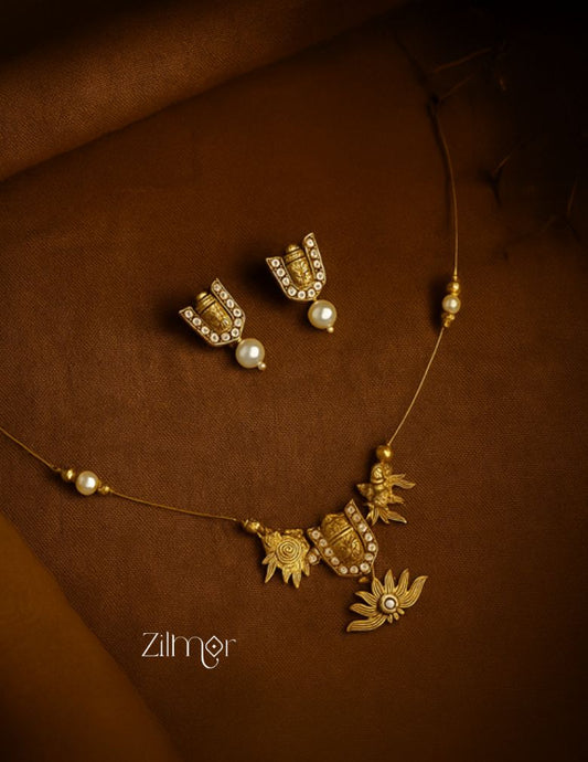 SN1011792 - Perumal pendant with Invisible Necklace Earrings Set