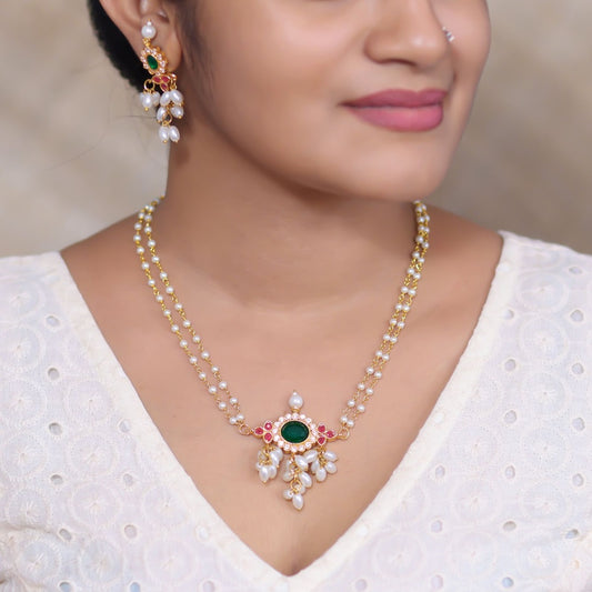 KH101467 - Pearl Necklace Earrings set