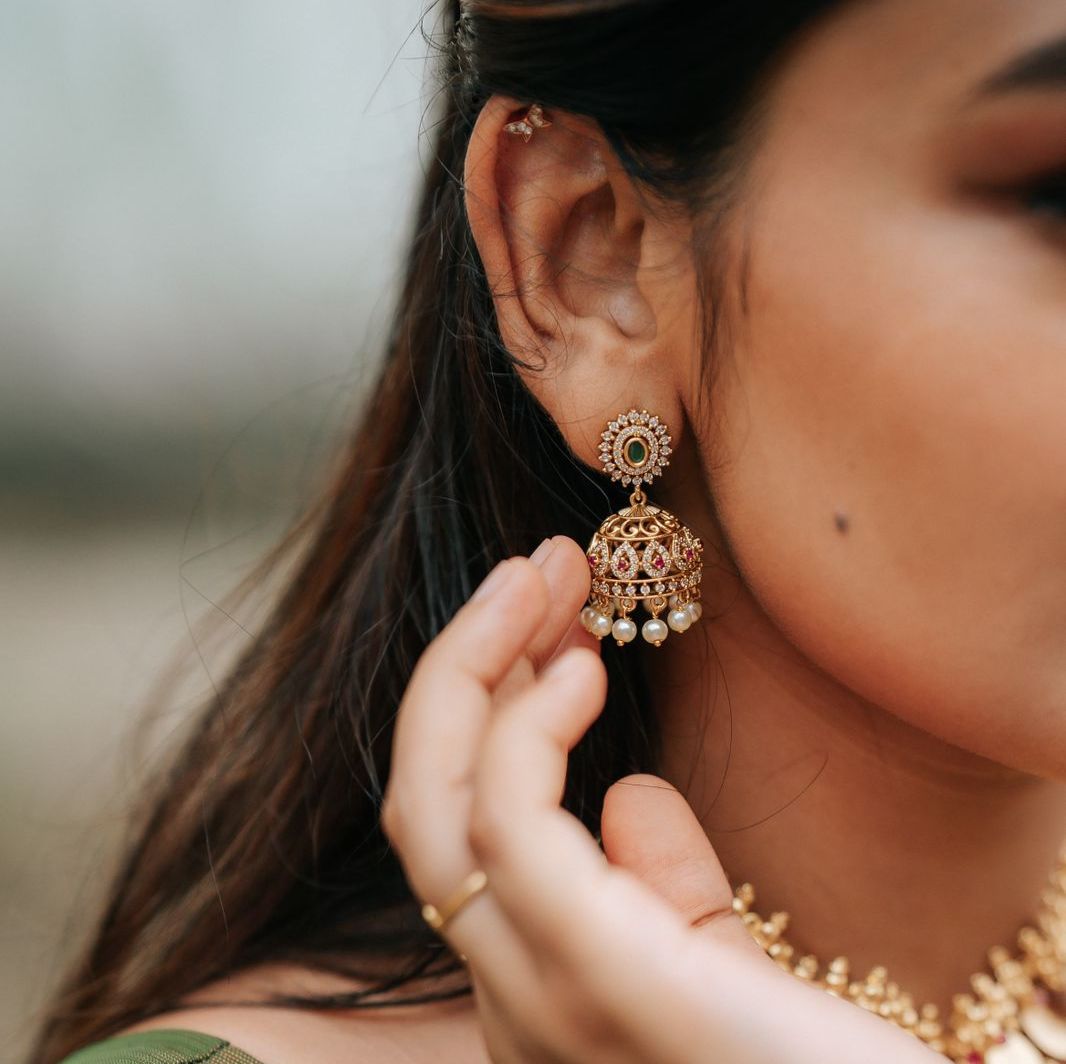 BH101376 - Premium Quality AD Jhumka Earring