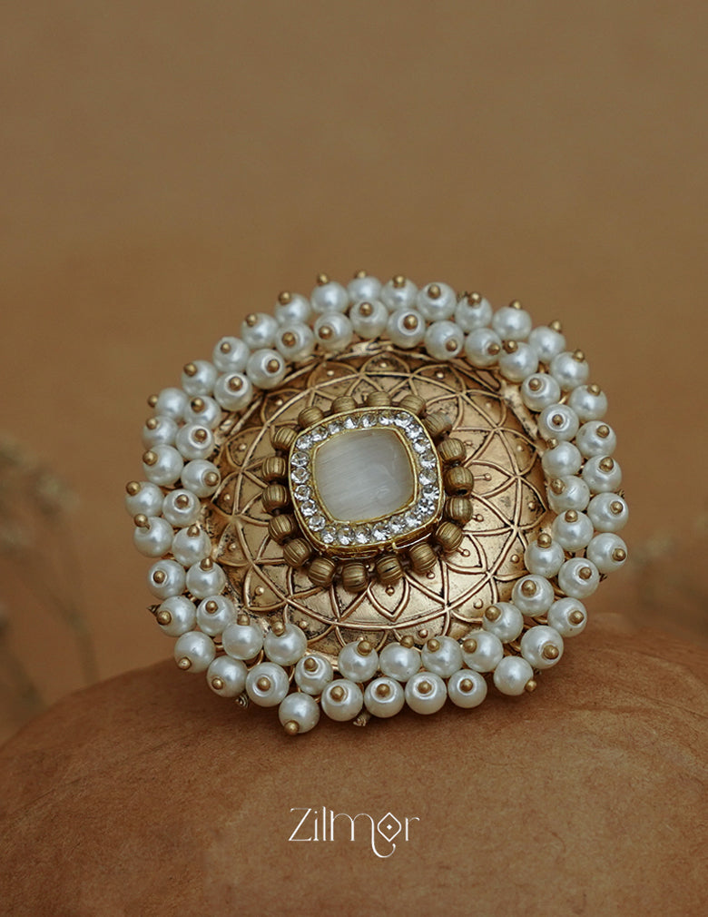 ZA1011167 - Pearl Cluster Adjustable Ring 6-Zilmor