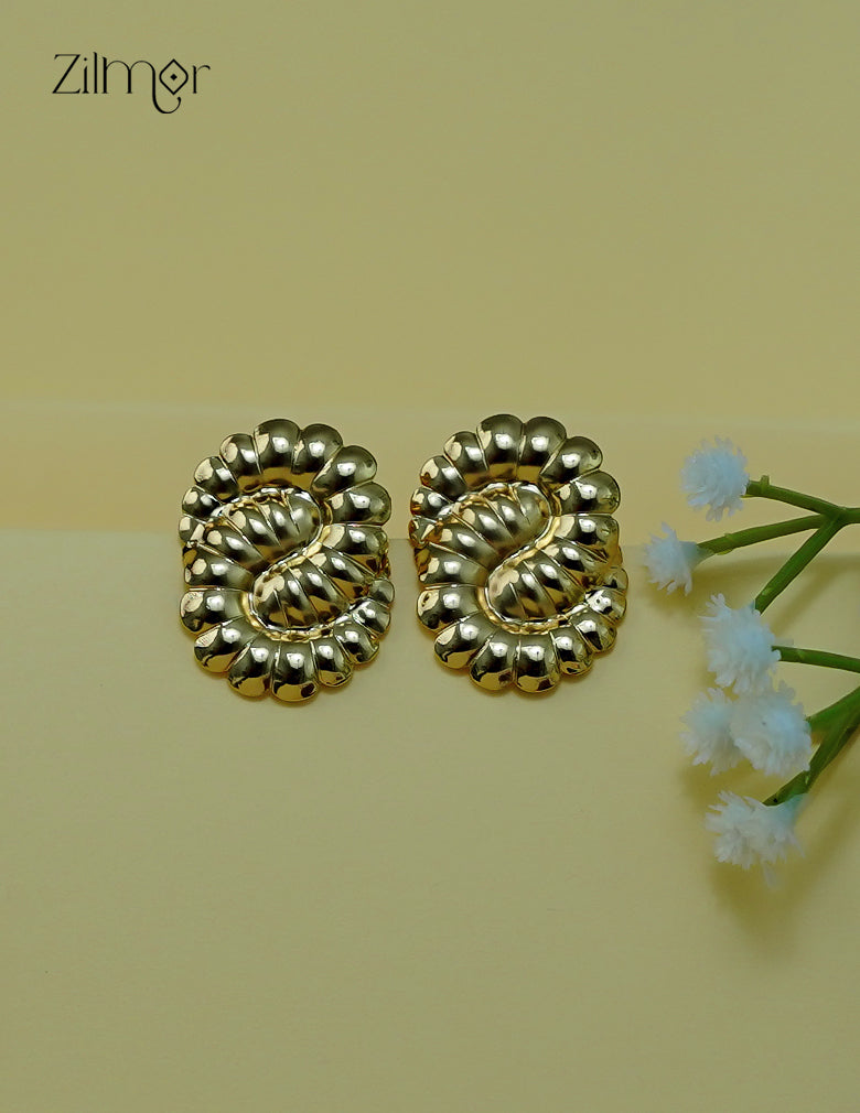 Modern golden stud earrings with anti-tarnish finish-ZF1012093