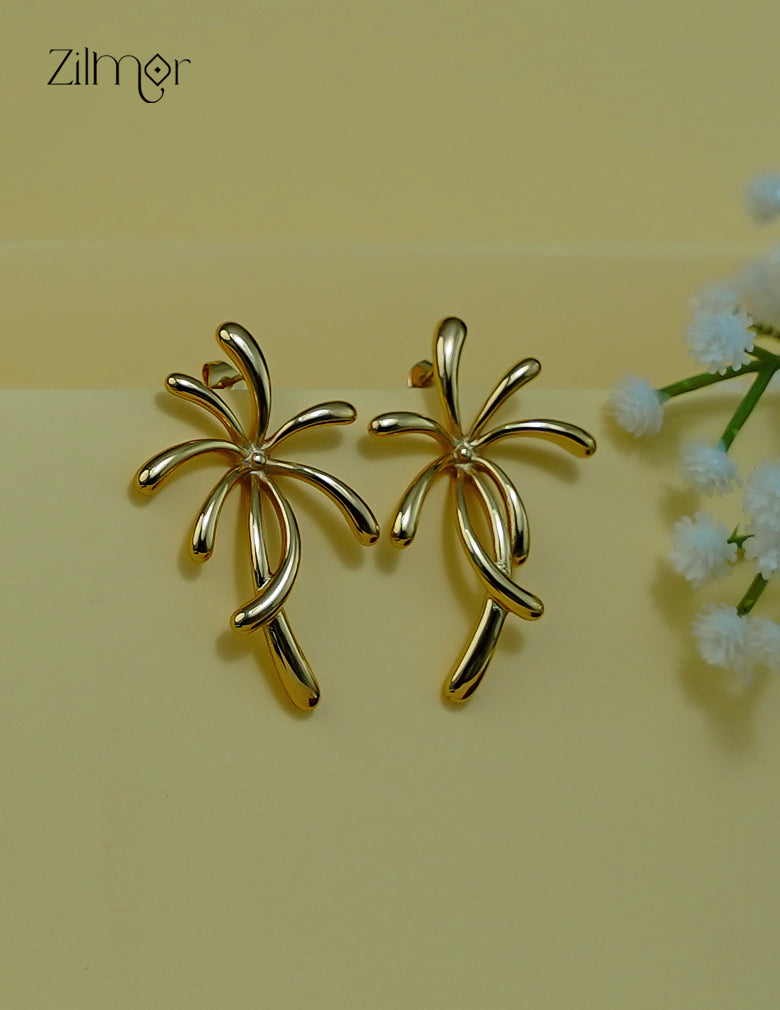 Modern golden stud earrings with anti-tarnish finish