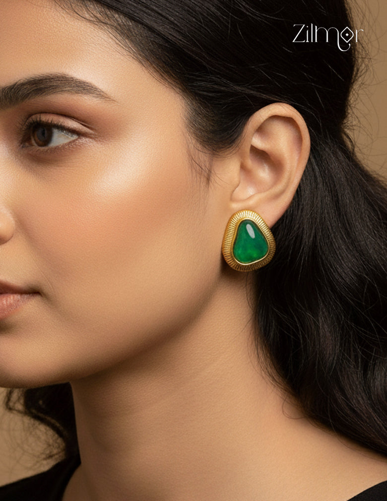 crystal stone golden stud earrings with anti-tarnish coating, fashion jewelry in various colors