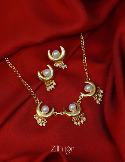 Half Moon Pearl Necklace Set – Modern Elegant Jewelry