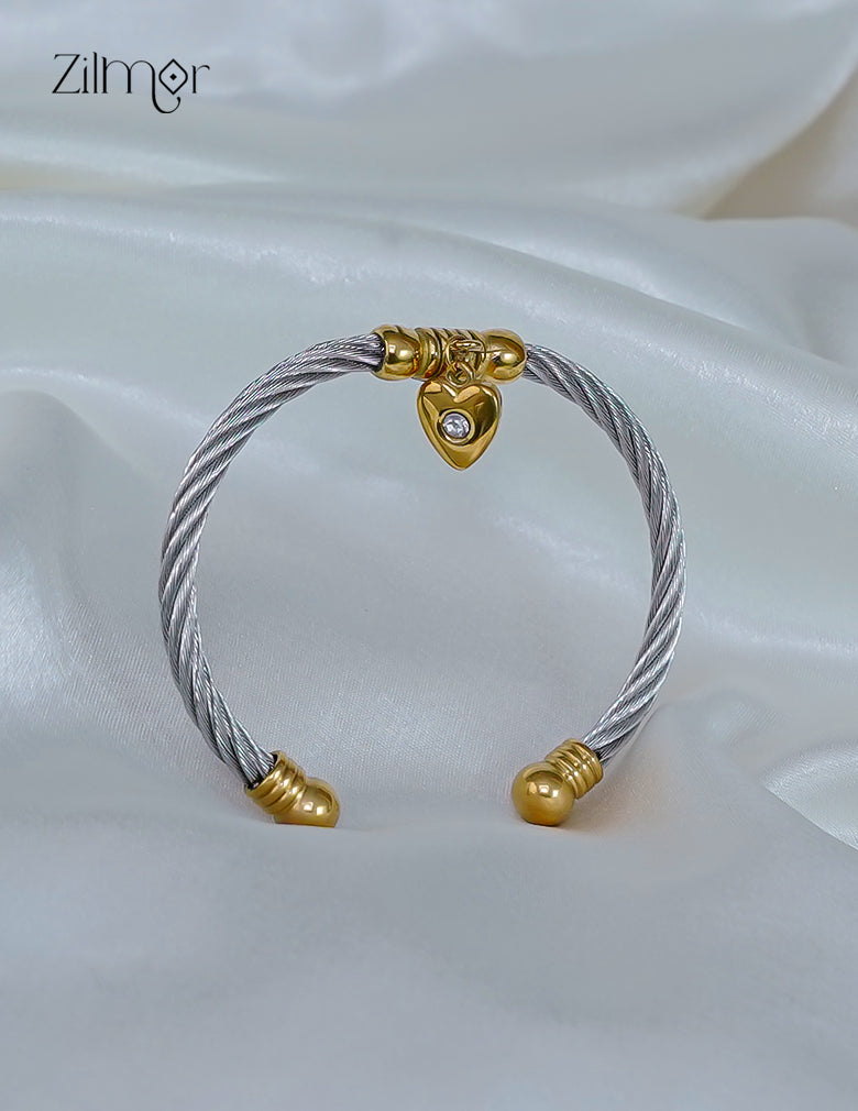 Adjustable heart shaped cubic zirconia twisted wire bracelet bangle