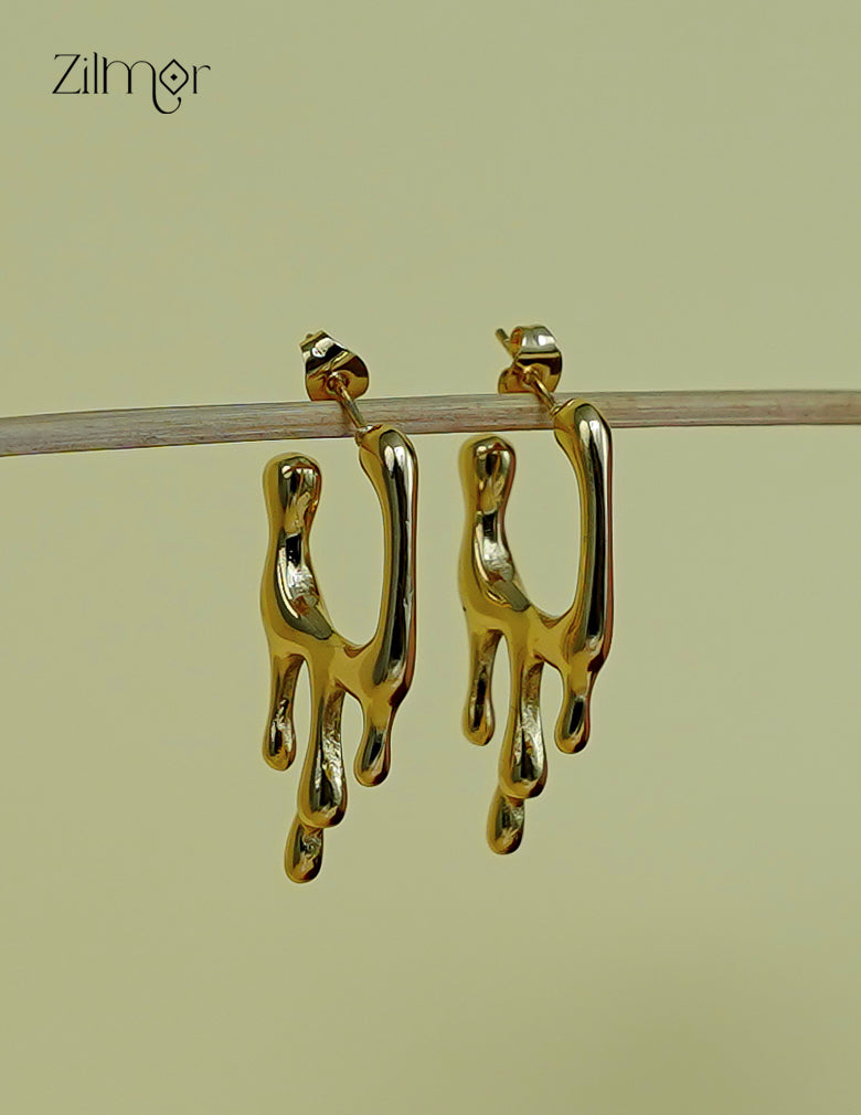 Contemporary style golden hoop earrings with anti-tarnish finish, fashion jewelry for women